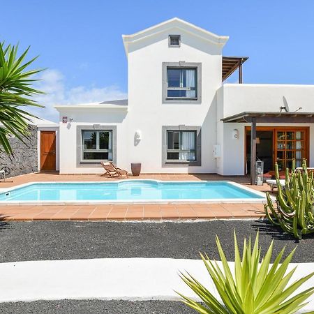 Villa Marta Плая Бланка Екстериор снимка